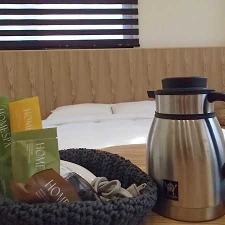 Meow G Cafe Hostel Хуалянь Номер фото